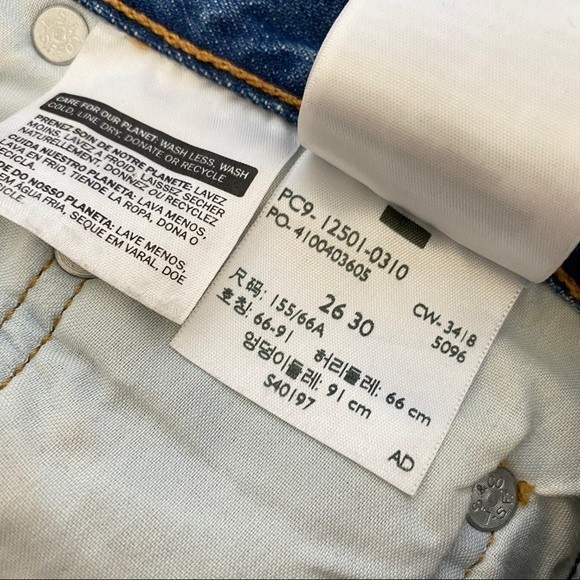 Levi's 501 Jeans Distressed Premium Denim Truth Unfolds Women's 26 - Picture 7 of 10